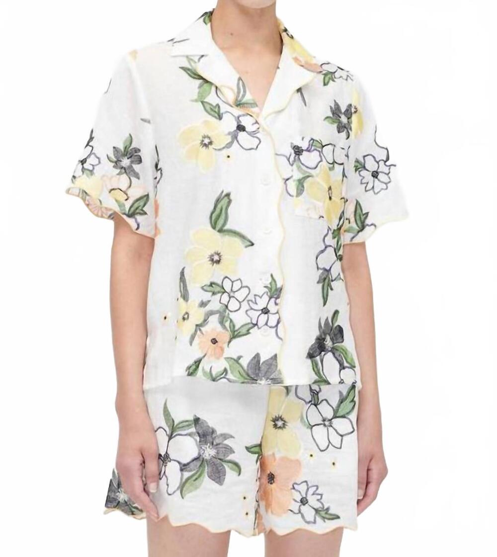 NEW STINE GOYA scalloped short sleeve shirt in wild flowers embroidery